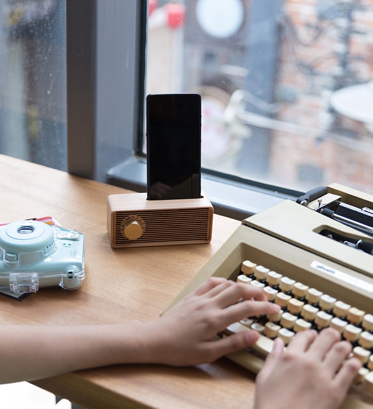 Retro Radio Wooden Musical Box